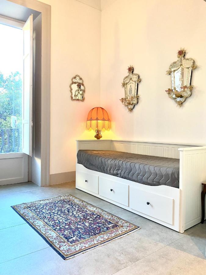 Piazza Marina Chic Apartment Palermo Luaran gambar