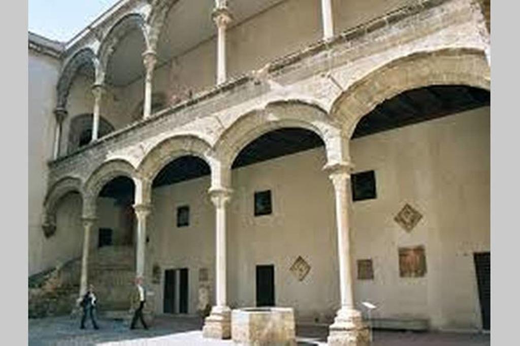 Piazza Marina Chic Apartment Palermo Luaran gambar